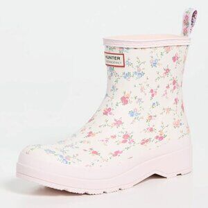 BNWT LoveShackFancy X Hunter Ivory Floral Short Play Rainboot Size 9 Never Worn